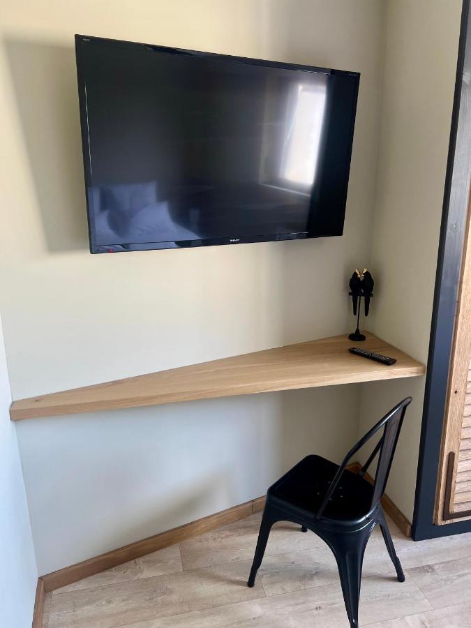 Le Loft Manhattan, En Centre Ville, Proche Sainte Bernadette Avec Parking, Primo C0Nciergerie Невер Екстериор снимка